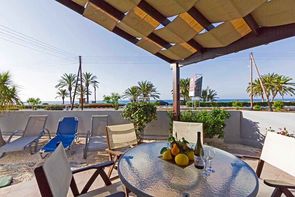 G&E Beach Apartments Полис Экстерьер фото